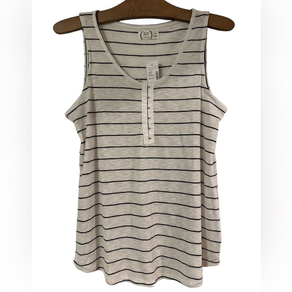 Women’s Maurice’s Sleeveless Top NWT